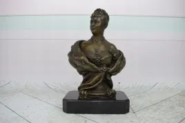 augustyna-wiktoria-popiersie-cesarzowa-niemiec-figura-z-brazu-ozdoba