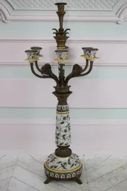 palacowy-swiecznik-z-porcelany-secesja-porcelana-braz-kwiaty-ozdoba