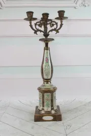 palacowy-swiecznik-z-porcelany-secesja-porcelana-braz-kwiaty-ozdoba