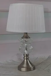 krysztalowa-biala-lampa-lampka-abazur-krysztal-glamour-ozdoba-gabinet