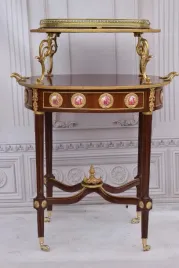 barokowy-barek-na-kolach-stolik-pietrowy-medaliony-drewo-mosiadz