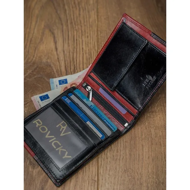 n01vt2blackred-marka-rovicky