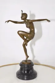 tancerka-con-brio-baletnica-kobieta-z-brazu-figura-braz-prezent