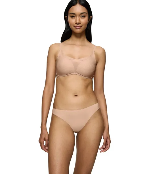 triumph-smart-invisible-string-bezowe-1-marka-triumph