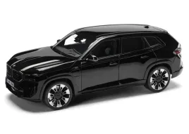 miniatura-bmw-xm-g09-black-sapphire-1-18-80435b308c3-prezent