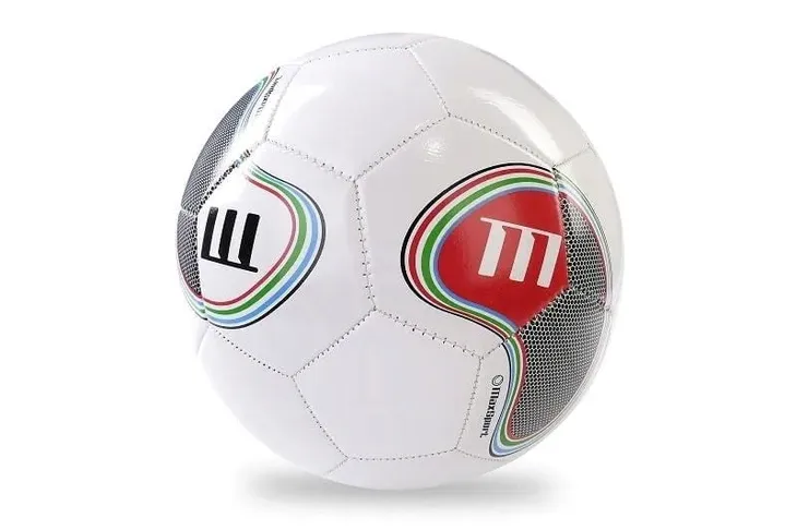 pilka-nozna-maxsport-wiek-dziecka-3-lata
