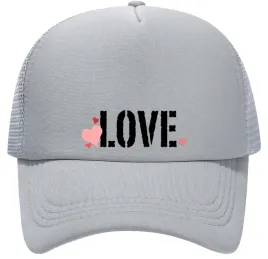 czapka-z-daszkiem-z-siatka-regulowana-napis-love