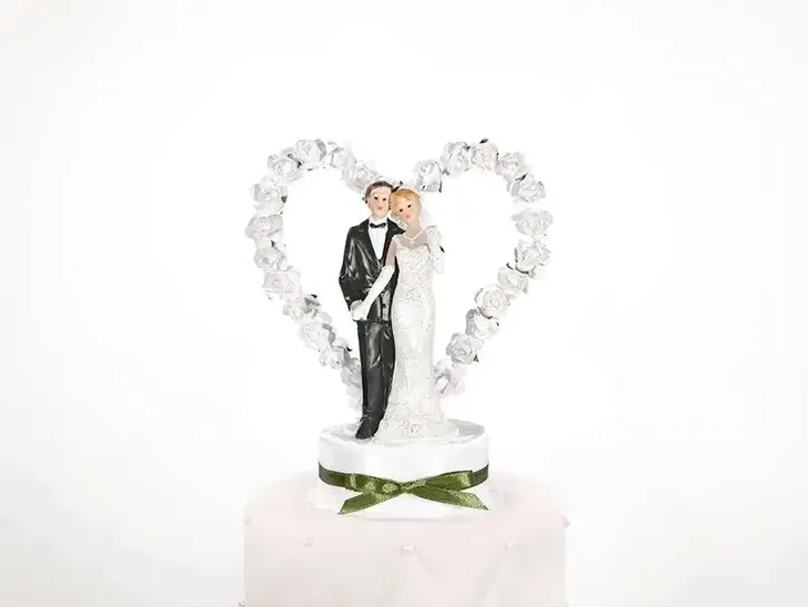 figurka-para-mloda-bialy-16cm-stan-opakowania-oryginalne