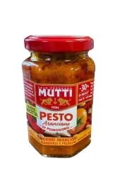 mutti-pesto-pomodoro-con-peperone-rosso-pesto-z-pomaranczowych-pomidorow