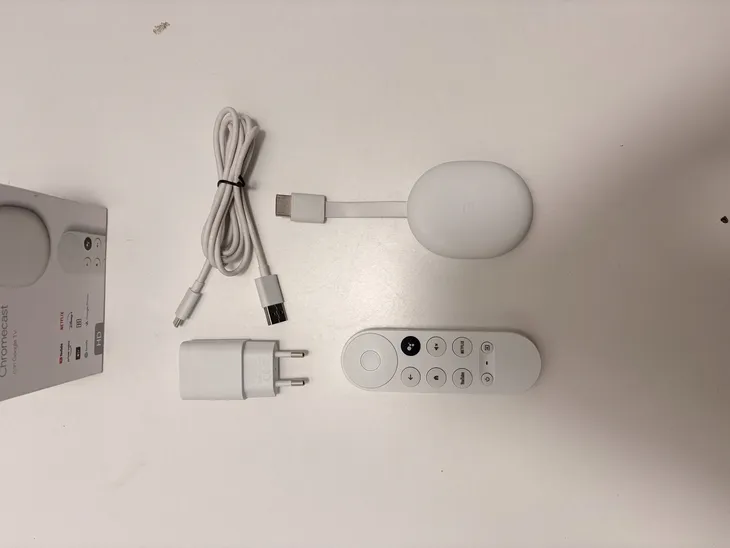 adapter-wi-fi-google-chromecast-4-model-chromecast-4-2020