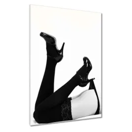 obrazy-70x100-kobieta-w-szpilkach-buty
