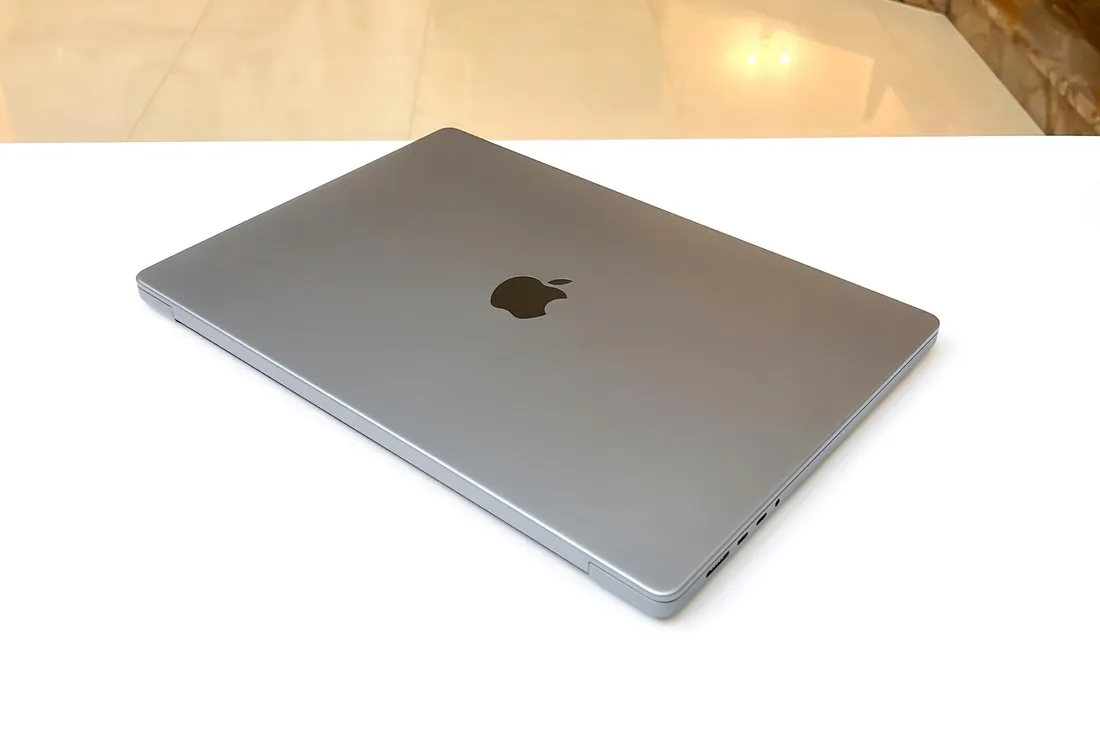 laptop-apple-macbook-pro-16-m1-pro-32gb-1tb-space-gray-marka-apple