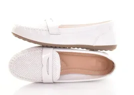 mokasyny-damskie-eleganckie-ekoskora-lakierowana-wygodne-biale-modne