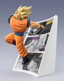 figurka-son-goku-w-bitewnym-stylu-dragon-ball-z-figuarts-zero-22-cm