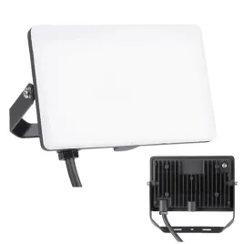 oprawa-halogen-led-30w-5000k-3000lm-na-posesje-plac-parking