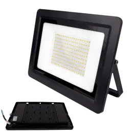 lampa-halogenowa-led-150w-4500k-12000lm-na-budynek