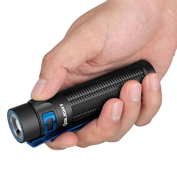 latarka-olight-baton-3-pro-max-cool-white-2500-lm-maksymalna-sila-swiatla-2500-lm