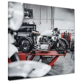 obrazy-50x50-yamaha-motocykl-garaz