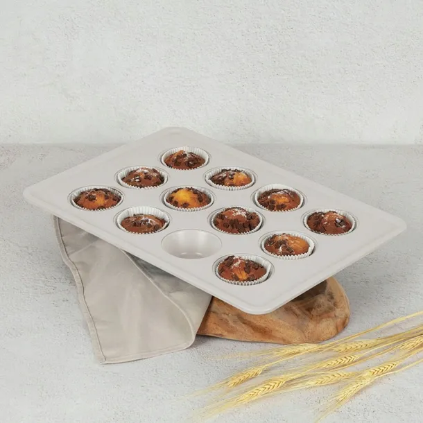 forma-do-muffinek-berlinger-haus-50cm-material-silikon