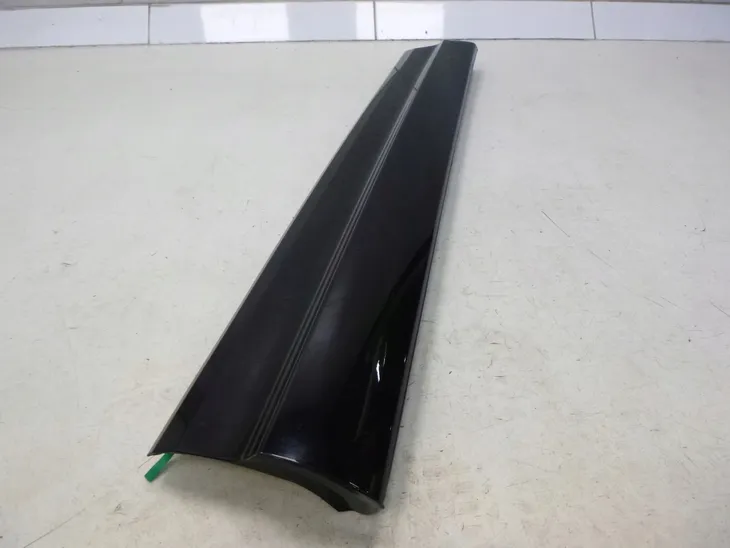 audi-oe-4m8853960d-waga-z-opakowaniem-2-kg