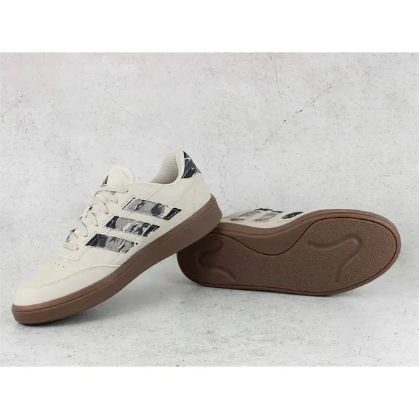 courtblock-kod-producenta-ji4718-marka-adidas
