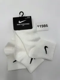 biale-skarpety-nike-dla-dzieci-rozmiar-9-12-lat-trzy-pary-11986-w15