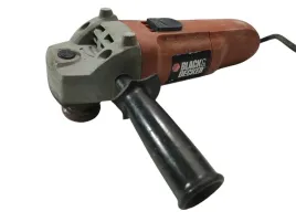 szlifierka-katowa-blackanddecker-cd115-710w-115mm