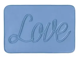 dywanik-lazienkowy-45x70-love-niebieski