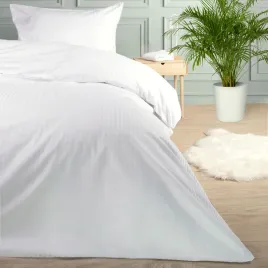 poszwa-hotelowa-220x200-biala-adamaszkowa-na-zakladke-paski-1-cm