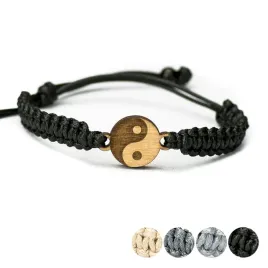 drewniana-bransoletka-yin-yang-aniegre-pleciona