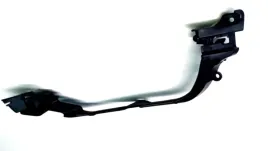volvo-xc90-mocowanie-lewej-kratki-zderzaka-oe-31383679