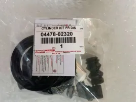 04478-02320-toyota-zestaw-naprawczy-zacisku-hamulca-os-przednia-e18-auris
