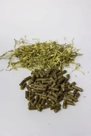 trawokulki-z-naturalnych-traw-dla-koni-20-kg