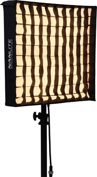nanlite-pavoslim-240b-led-panel-moc-zarowki-swietlowki-240-w