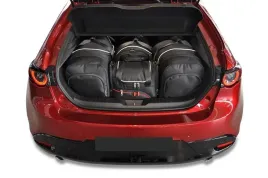 mazda-3-hatchback-2018-torby-do-bagaznika-4-szt