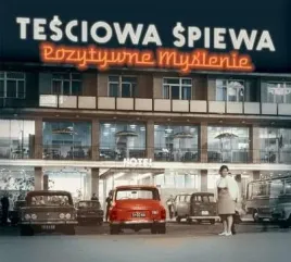 tesciowa-spiewa-pozytywne-myslenie
