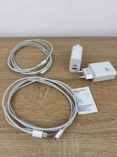 2x-ladowarka-arccra-30w-usb-c-pd-usb-a-qc-2-kable-przewod-w-zestawie-tak