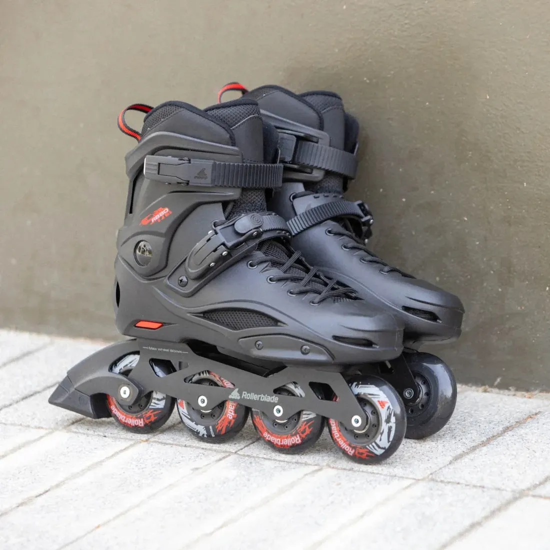 rolki-rollerblade-rb-80-black-red-445