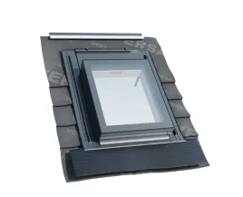 wylaz-dachowy-okpol-wvb-t-pvc-v10-5062-trzyszybowy-versa-cieply