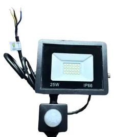 reflektor-led-25w-z-czujnikiem-ruchu-ip66-6500k-na-zewnatrz