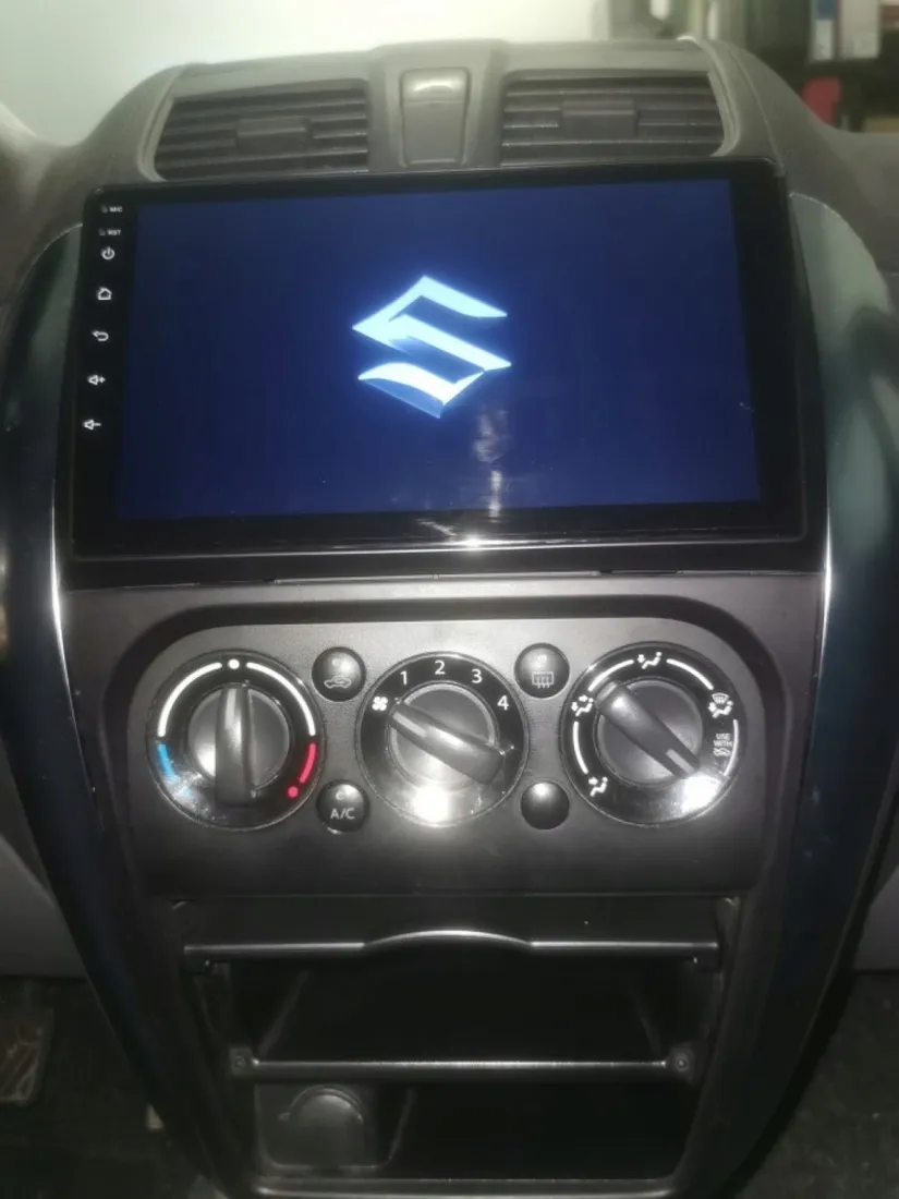 radio-2din-nawigacja-linux-suzuki-sx4-i-1-apple-carplay-android-auto