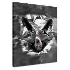 obrazy-40x50-laska-w-sypialni