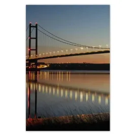 plakaty-40x60-oswietlony-most-wiszacy-w-nocy
