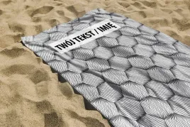 recznik-hexagony-z-twoim-dowolnym-tekstem-150x70cm-074h