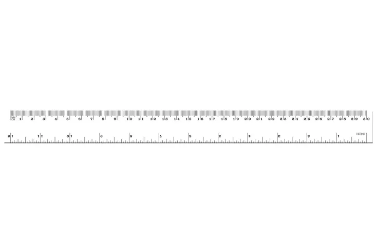 linijka-30cm-waga-z-opakowaniem-0-3-kg