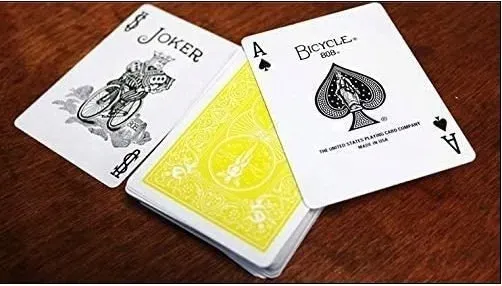karty-yellow-deck-bicycle-czas-rozgrywki-do-2-godzin