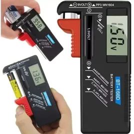 uniwersalny-cyfrowy-tester-miernik-baterii-akumulatorkow-woltomierz-aa-aaa
