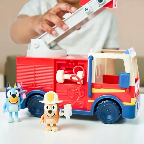 bluey-woz-strazacki-material-plastik