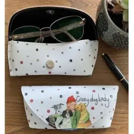 etui-na-okulary-gl10-crazy-dog-lady-psiara