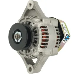 nowy-alternator-arcitc-cat-700-silnik-kubota-2007-2015
